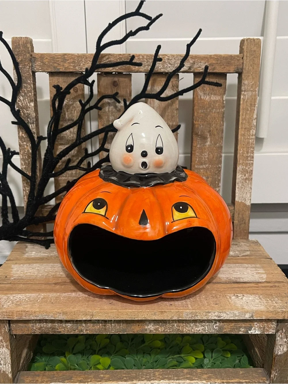 New Johanna Parker Open Mouth Orange Pumpkin Ghost Candy Holder - small size